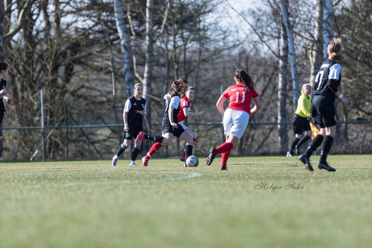 Bild 91 - wBJ Holstein Kiel - Magdeburger FFC : Ergebnis: 2:2